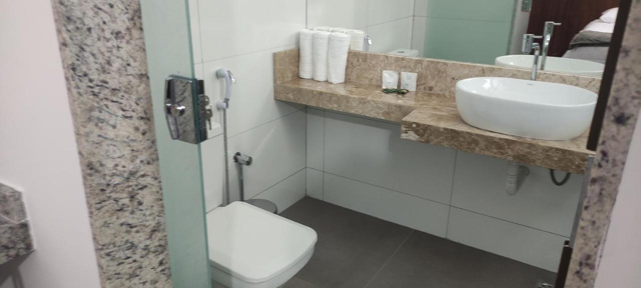 Hotel Esmeralda Verde Teofilo Otoni Bagian luar foto