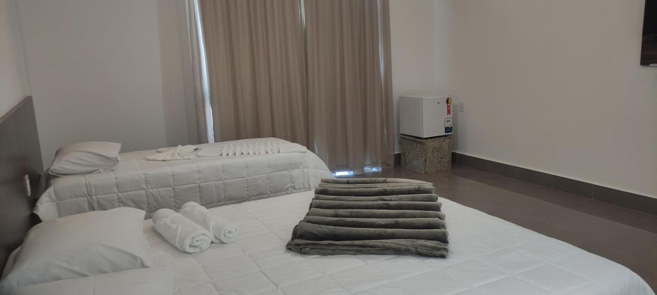Hotel Esmeralda Verde Teofilo Otoni Bagian luar foto